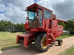 Massey Ferguson 410 Combine 