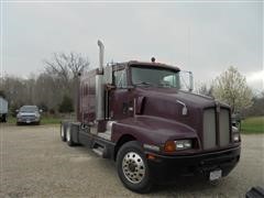 1990 Kenworth T600 Truck Tractor 