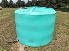 1500 Gallon Water Tank 