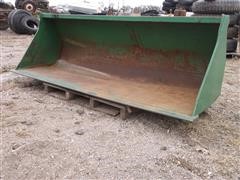 John Deere 7' Quick Attach Loader Bucket 