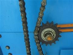 items/78be51268f5be41180bd00155de187a0/accu19400portableblowingsprayinginsulationmachine