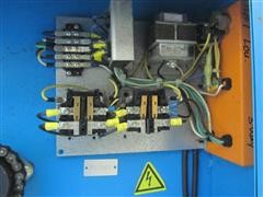 items/78be51268f5be41180bd00155de187a0/accu19400portableblowingsprayinginsulationmachine