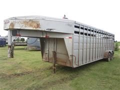 2000 Titan Livestock Trailer 