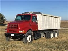 1993 International 8100 T/A Grain Truck 