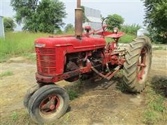 1940 Farmall H 2WD Tractor W/2 Bottom Plow 