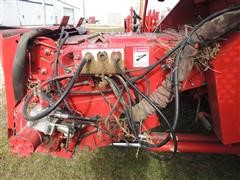 items/7be0db9f6560e41180bd00155de187a0/2001caseih2388combine