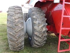 items/7be0db9f6560e41180bd00155de187a0/2001caseih2388combine