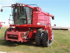 2001 Case International 2388 Combine 