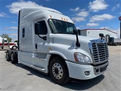 2014 Freightliner Cascadia Evolution T/A Truck Tractor 