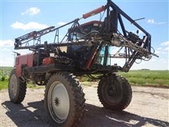 1998 Walker 44 Self Propelled Sprayer 