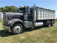 1980 Kenworth W900a T/A Grain Truck 