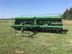 John Deere 750 No Till Grain Drill W/Grass Seeder 