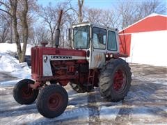 International 806 2WD Tractor 