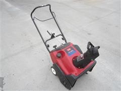 2005 Toro 38517 Snow Blower 