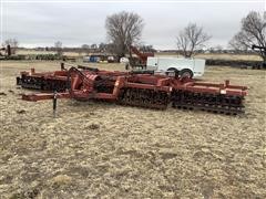 Farmhand 25' Mulcher Packer 