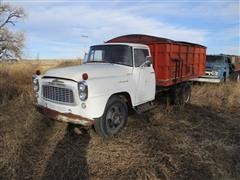 1961 International R-162 S/A Grain Truck 