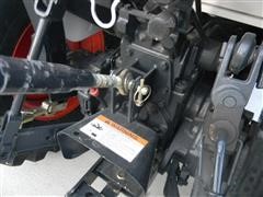 items/7ebdb5dabe34e41180bc00155dd1091d/2009bobcatct225mfwdtractor