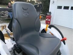 items/7ebdb5dabe34e41180bc00155dd1091d/2009bobcatct225mfwdtractor