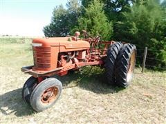 Farmall H 2WD Sweep Tractor 