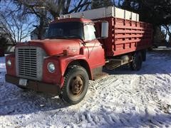 1968 International 1600 Grain Truck 