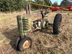 John Deere B 2WD Tractor For Parts 