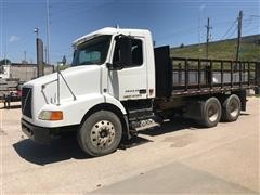 2007 Volvo VE D 12 VNM64T 6x4 T/A Flatbed Truck W/Box 