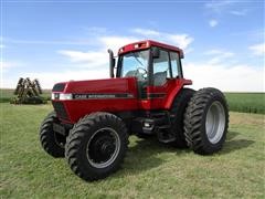 Case IH 7140 Magnum MFWD Tractor 