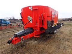 2015 Kuhn VT180 Vertical Mixer Feeder Wagon 