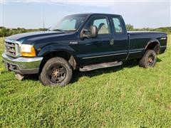 1999 Ford F250 Super Duty Extended Cab 4X4 Pickup 