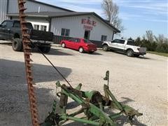 John Deere 8 Semi-Mounted Sickle Mower 