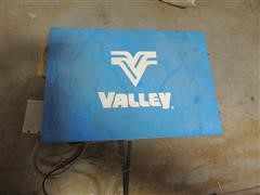 Valley Pivot Panel 