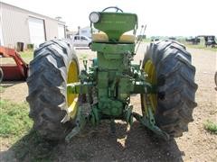 items/8581af0ca01ee41180be00155de252ff/johndeere630tractor