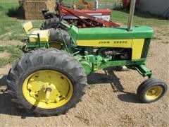 items/8581af0ca01ee41180be00155de252ff/johndeere630tractor