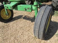 items/8581af0ca01ee41180be00155de252ff/johndeere630tractor