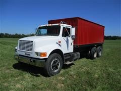 1995 International 4900 T/A Grain Truck 