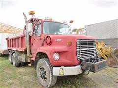 1993 Ford L9000 Dump Truck 