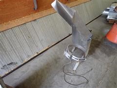 Easy-Up 1604 Ear Corn/Silage Spreader 