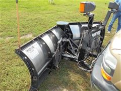 items/877e2d18a837e41180bd00155de1c209/2000chevroletsilveradok2500ls3doorextendedcab4x4pickupwithsnowplow