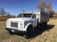 1972 GMC T/A Grain Truck 