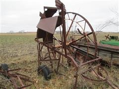 Whelch Ferris Wheel Bale Loader 