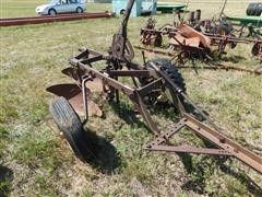 John Deere 2 Bottom Pull Type Plow 