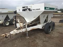 Willmar Super 500 Dry Fertilizer Spreader 