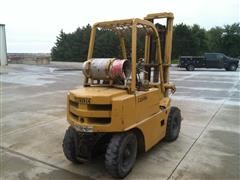 items/8b8e55fcf244e41180bf00155de1c209/1965clarkcy40b-39-748-166forklift