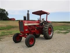 1971 International Farmall 1026 Hydro 2WD Tractor 