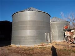 Stormor Grain Bins 