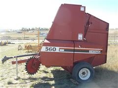 items/8fbd86472450e41180bf00155de1c209/hesston560roundbaler