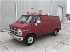 1987 Chevrolet G10 2WD Van 