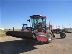 2008 Macdon M200 Self Propelled Windrower 