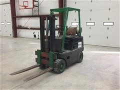 Clark CF40B 4000 Lb Forklift 