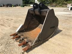 Komatsu PC220-7 48" Excavator Bucket 